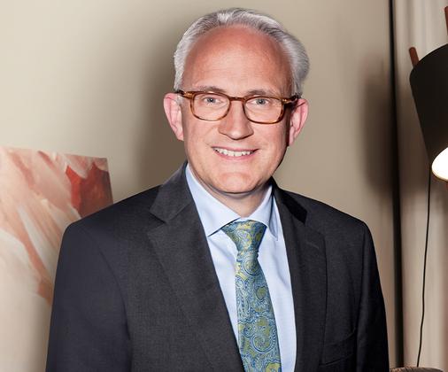 Dr. Peter Windeck